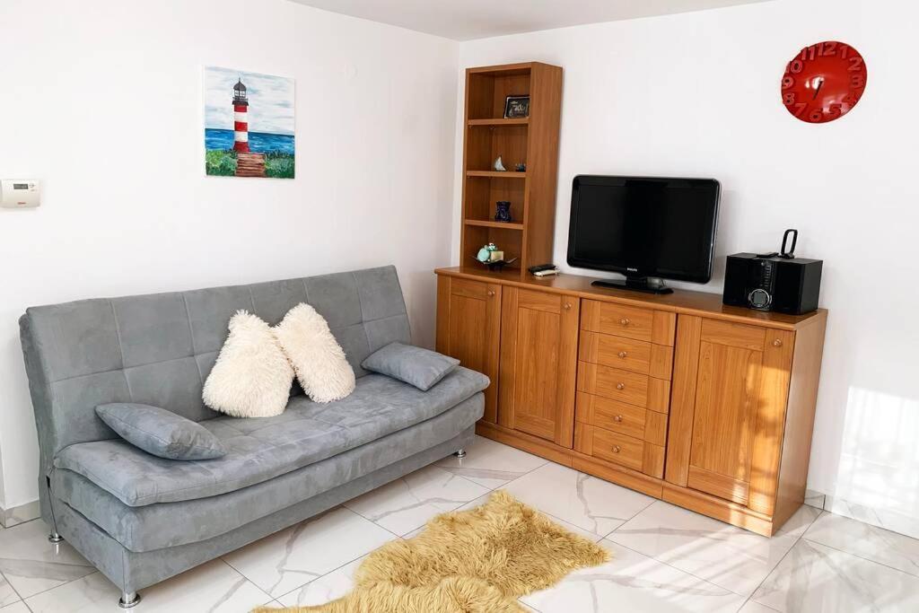 New Apartment Ema I 克尔克 外观 照片